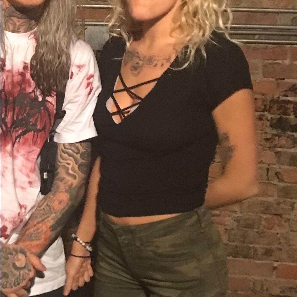 Black crossed shirt
